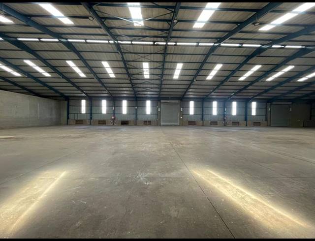 INDUSTRIAL PROPERTY TO RENT IN HENNOPSPARK